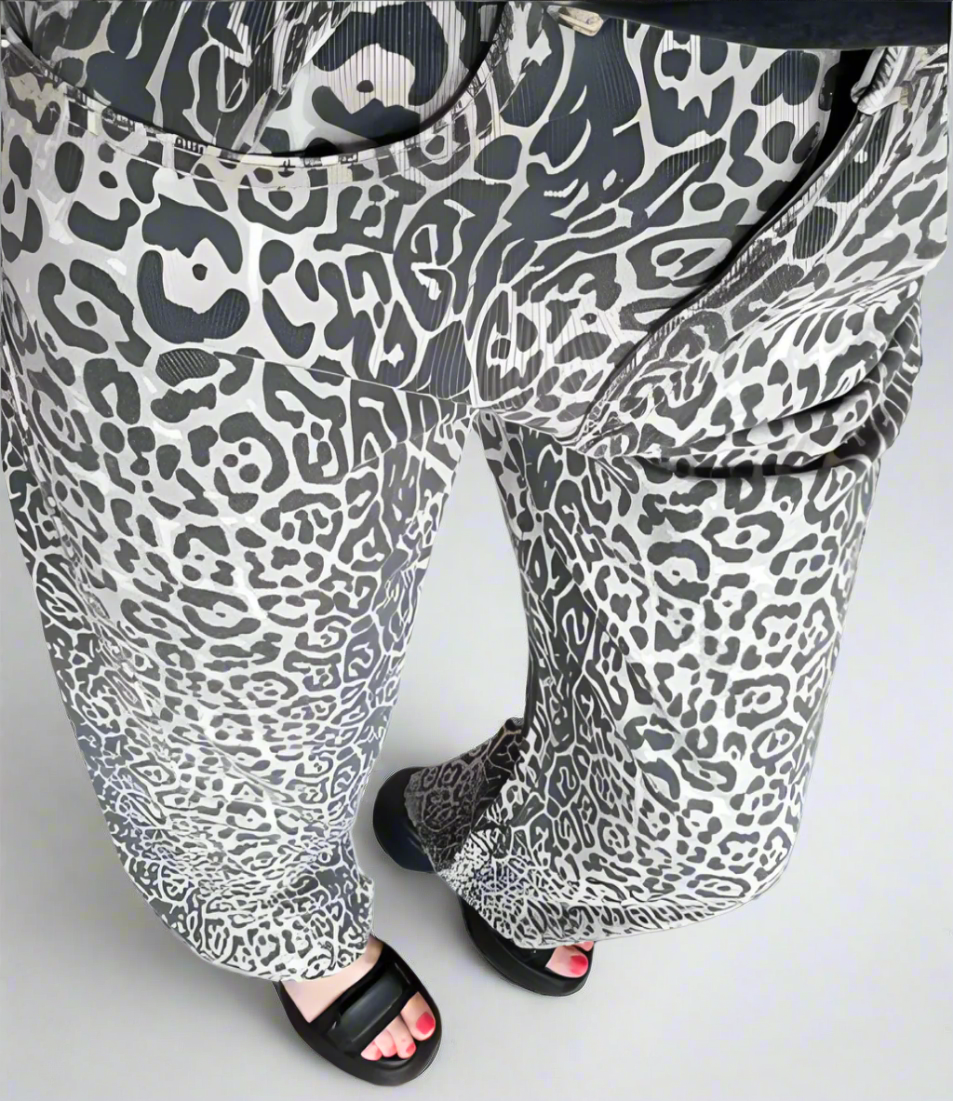 Women's Leopard High Waist Baggy Jeans
