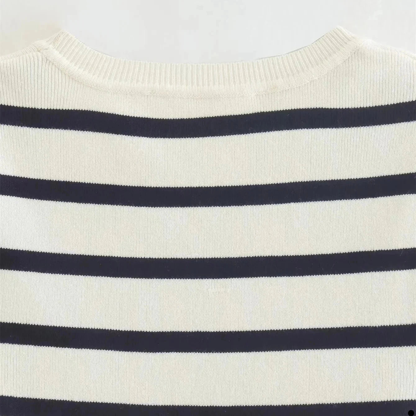 Women's Basic Cropped Striped Knitted Top