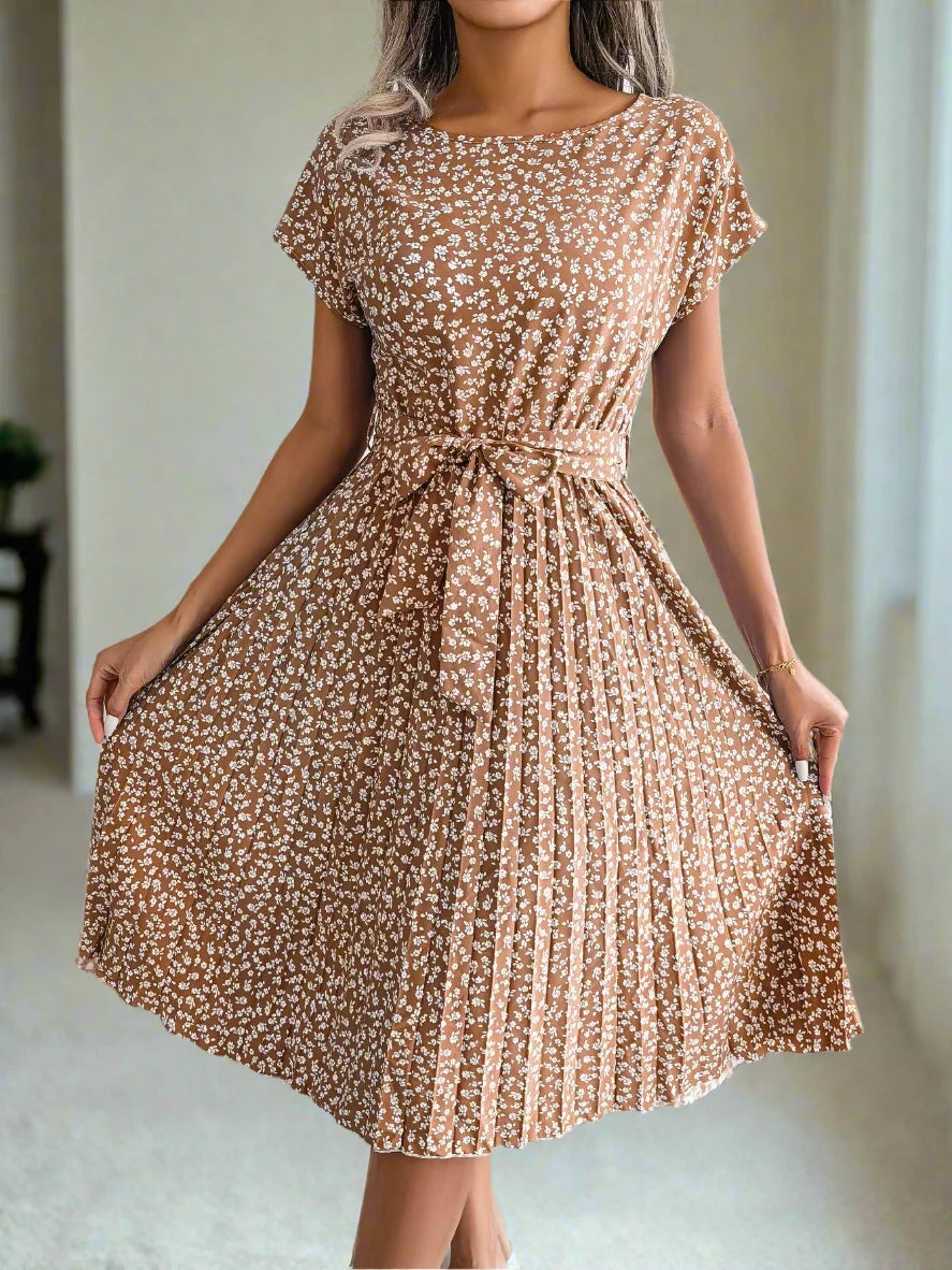 Women's Short Sleeve High Waist Floral Pleated Dress